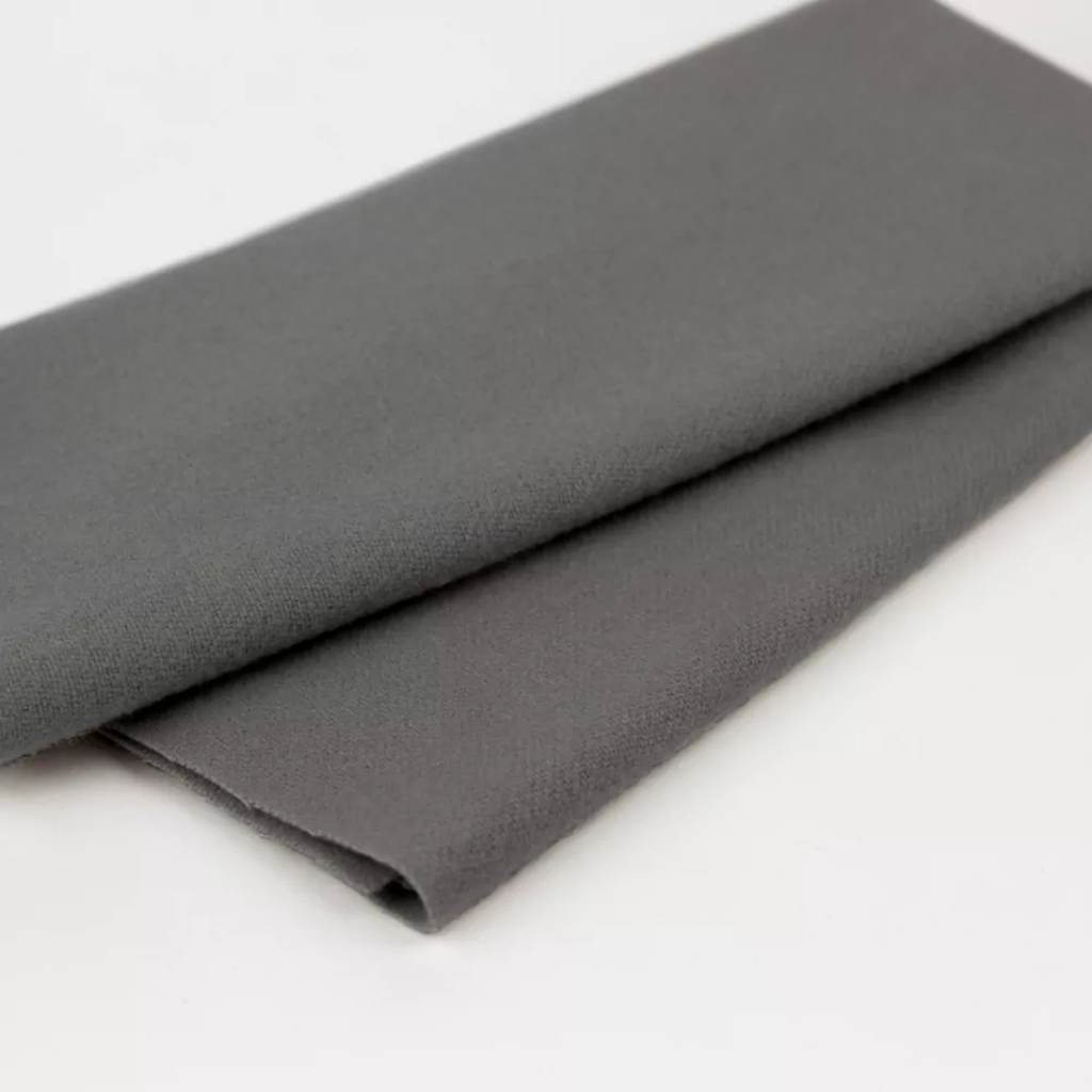 Merino Wool LN04 Grey Flannel