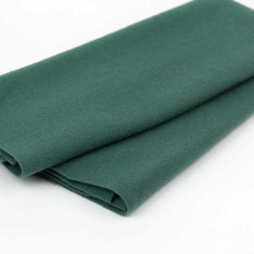 Merino Wool LN17 Blue Spruce